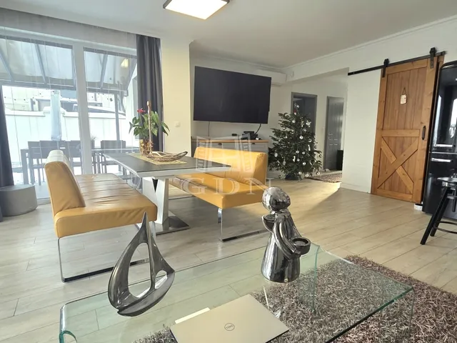 Eladó ház Törökbálint, Tükörhegy 180 nm