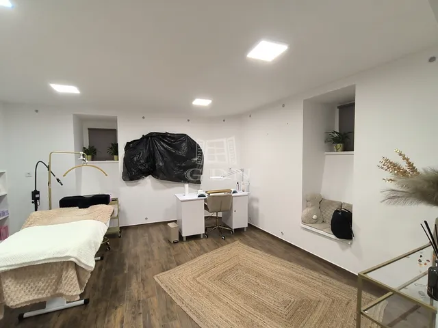 Kiadó kereskedelmi és ipari ingatlan Budapest IX. kerület 21 nm