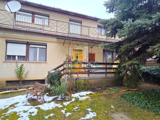 Eladó ház Budaörs 130 nm