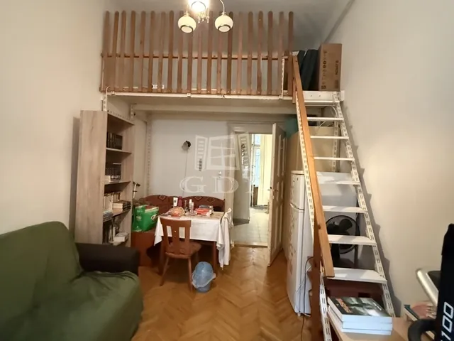 Eladó lakás Budapest VI. kerület 24 nm