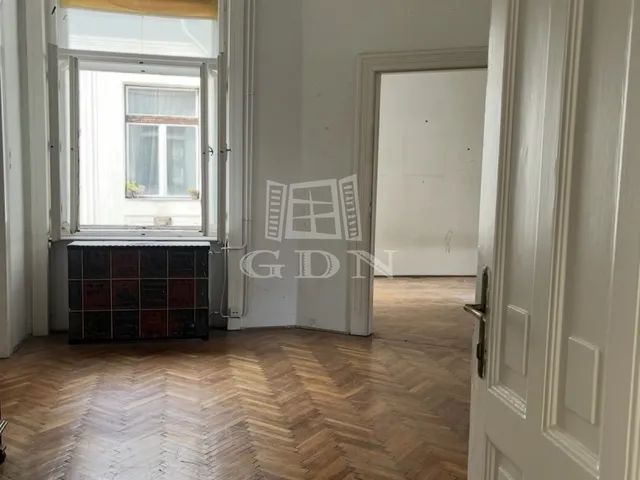 Eladó lakás Budapest V. kerület, Belváros 107 nm