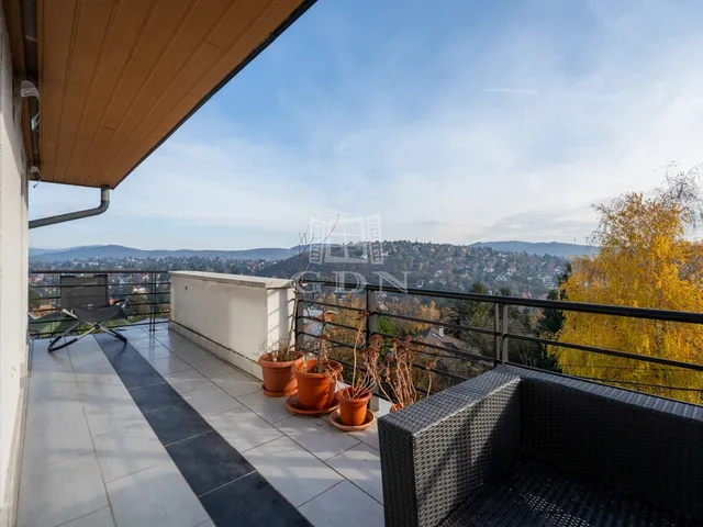 Eladó lakás Budapest II. kerület 125 nm