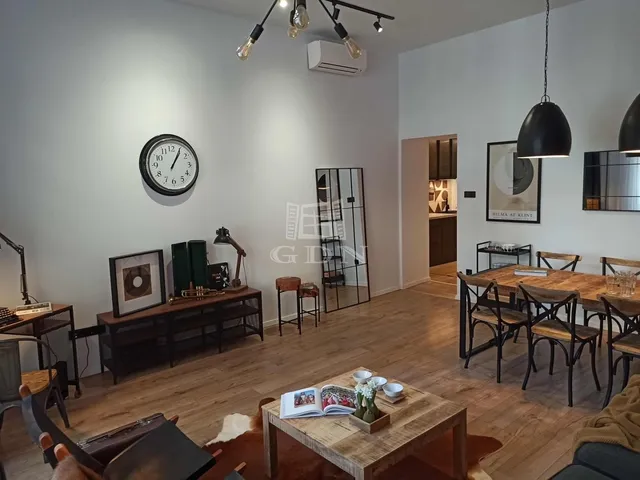 Eladó lakás Budapest VIII. kerület, Palotanegyed 55 nm