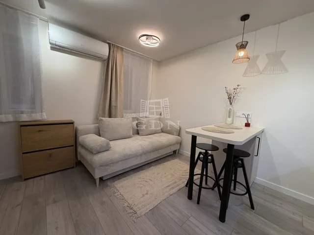 Eladó lakás Budapest VIII. kerület 18 nm