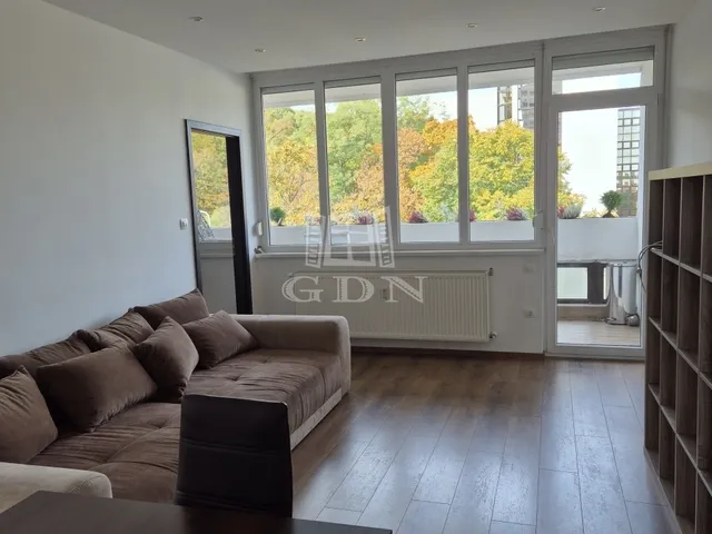 Eladó lakás Budapest XII. kerület 70 nm