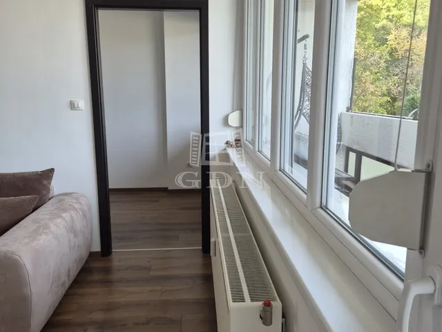 Eladó lakás Budapest XII. kerület 70 nm