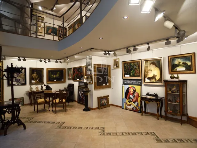 Eladó kereskedelmi és ipari ingatlan Budapest V. kerület, Lipótváros 172 nm