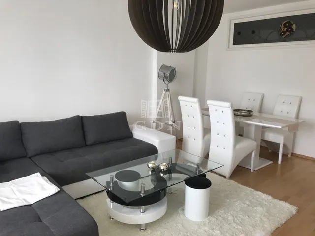 Eladó lakás Budapest IX. kerület 72 nm