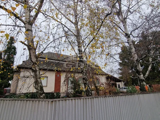 Eladó ház Boldog 136 nm