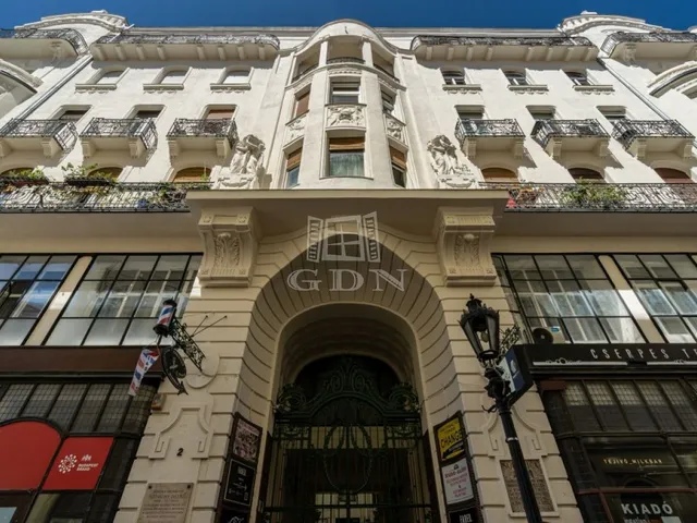 Eladó lakás Budapest V. kerület, Belváros 51 nm