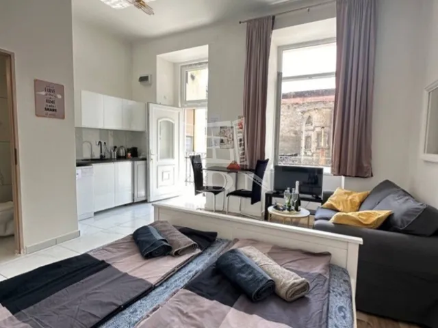 Eladó lakás Budapest VII. kerület 21 nm