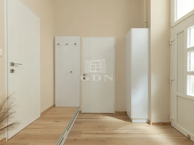 Eladó lakás Budapest V. kerület, Belváros 54 nm