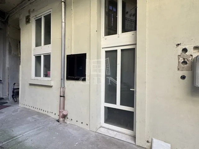 Eladó lakás Budapest VIII. kerület 84 nm