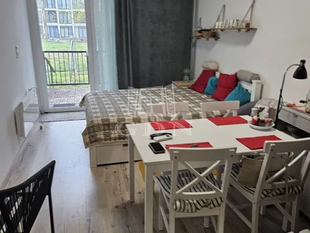 Eladó lakás Balatonberény 22 nm