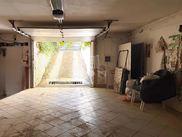 Eladó ház Solymár 240 nm