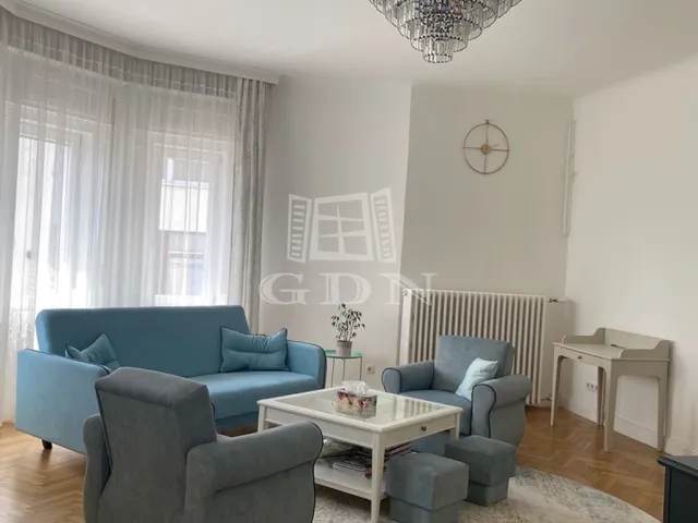Eladó lakás Budapest II. kerület 138 nm