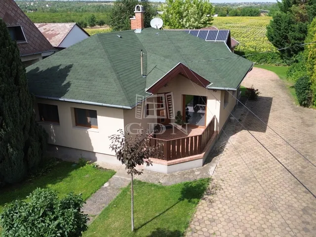 Eladó ház Tárnok 90 nm