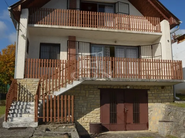 Eladó ház Szentendre, Tyúkosdűlő 116 nm