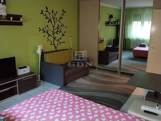 Eladó lakás Budapest XXI. kerület 37 nm