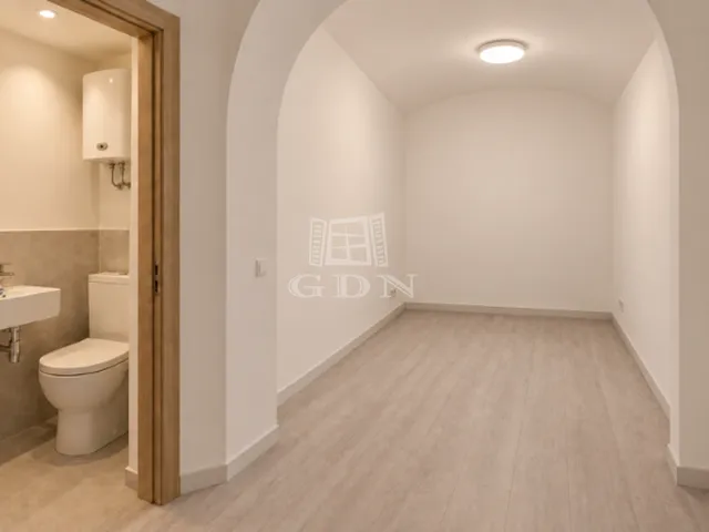 Eladó lakás Budapest VIII. kerület 10 nm
