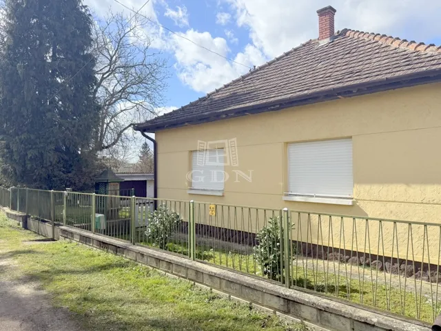Eladó ház Pusztaszentlászló 85 nm
