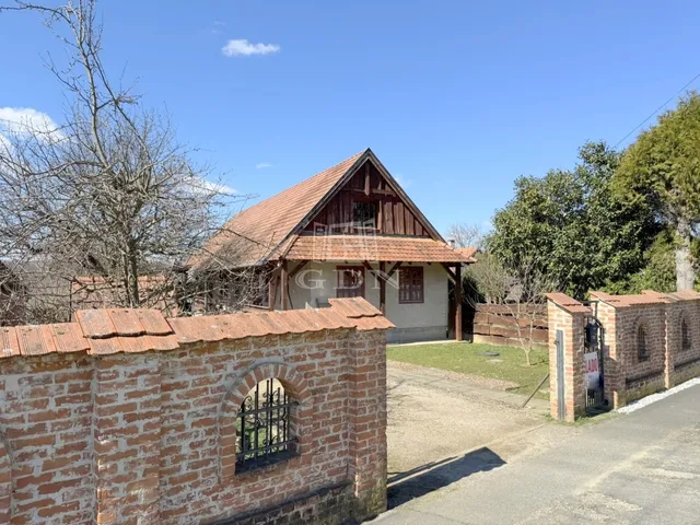 Eladó ház Pusztaszentlászló 97 nm