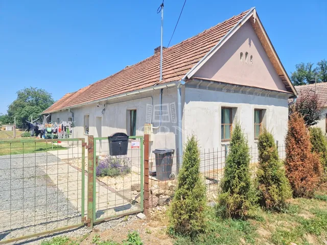 Eladó ház Pókaszepetk 75 nm