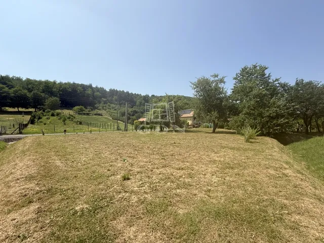 Eladó telek Böde 758 nm