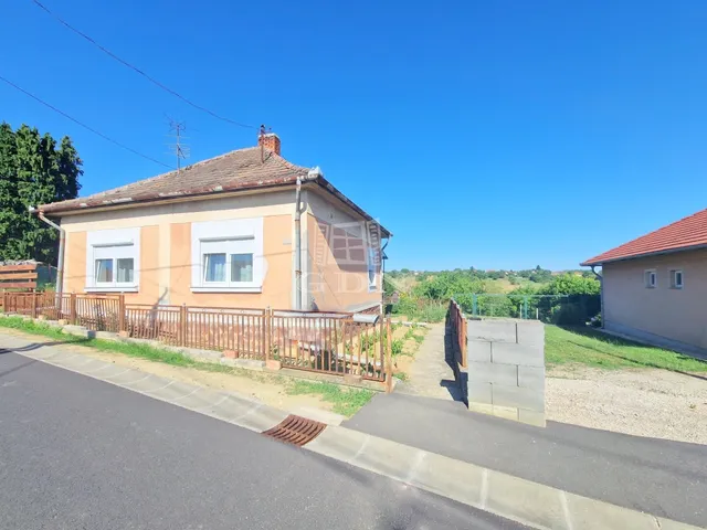Eladó ház Zalaegerszeg, Szenterzsébethegy 68 nm