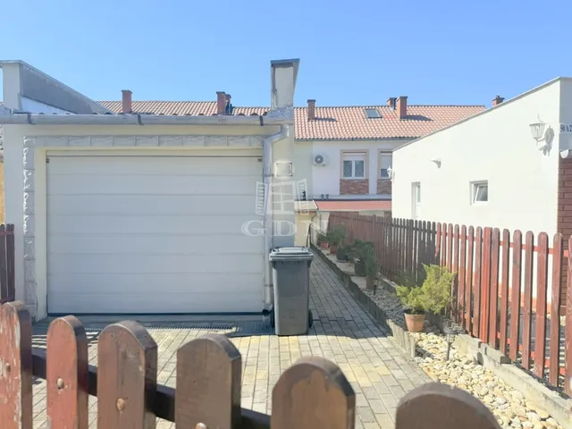 Eladó ház Zalaegerszeg, Kertváros 93 nm
