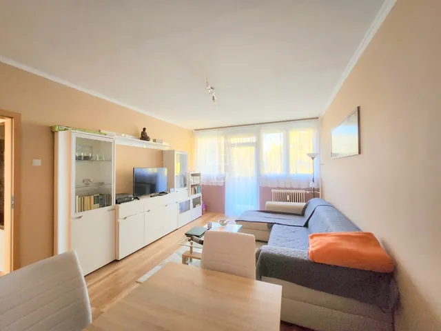 Eladó lakás Zalaegerszeg, Landorhegy 47 nm