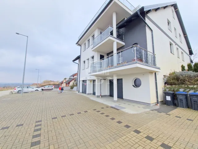 Kiadó lakás Teskánd 59 nm