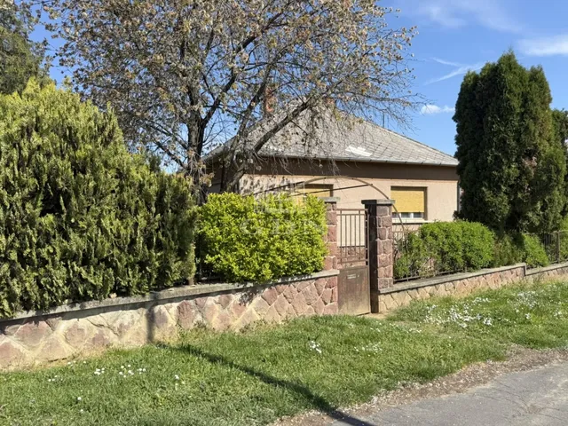 Eladó ház Zalaegerszeg, Kertváros 90 nm