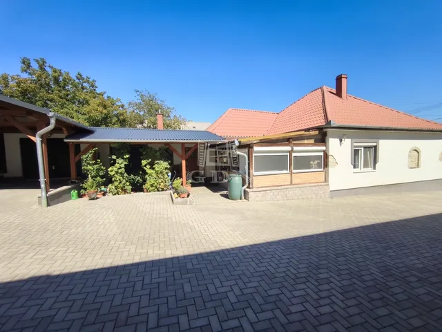 Eladó ház Zalaapáti 86 nm