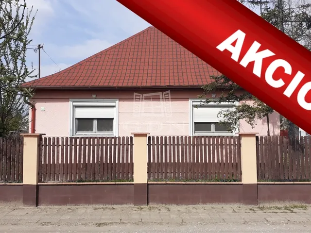Eladó ház Debrecen, Ungvárikert 114 nm