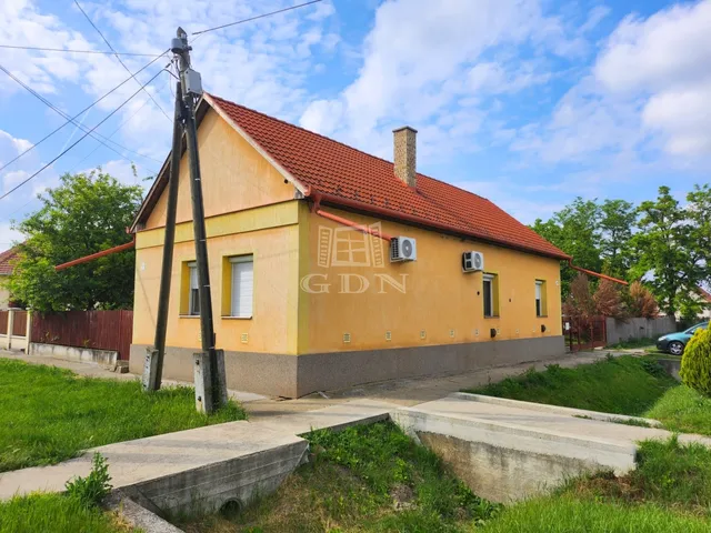 Eladó ház Hajdúnánás 72 nm