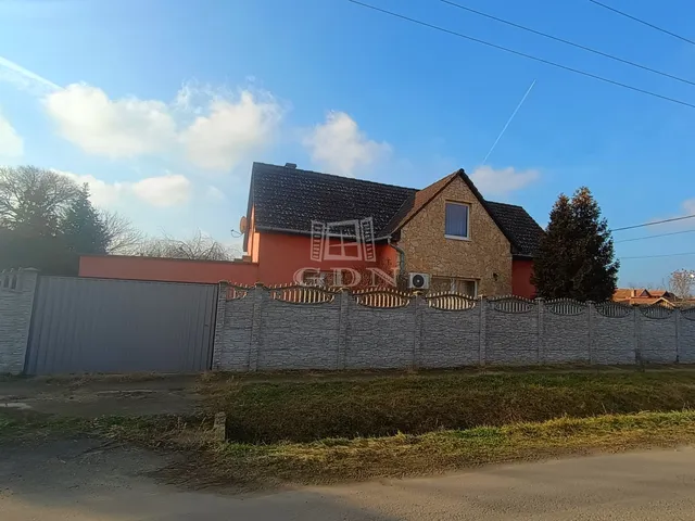 Eladó ház Hajdúhadház 134 nm