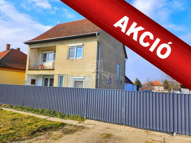 Eladó ház Polgár 138 nm