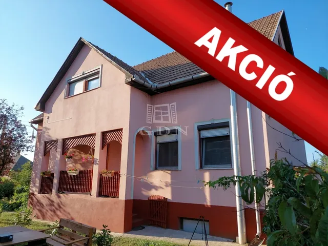 Eladó ház Újfehértó 106 nm