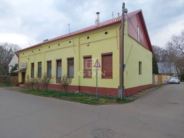 Eladó kereskedelmi és ipari ingatlan Hajdúdorog 355 nm