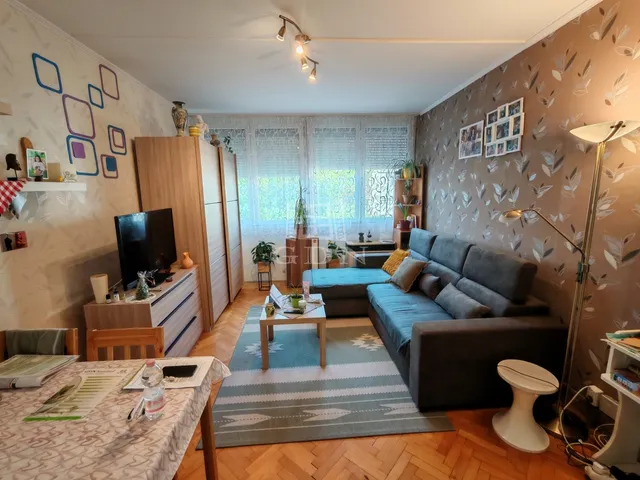 Eladó lakás Debrecen, Libakert 57 nm