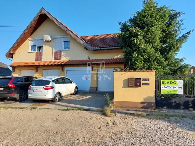 Eladó ház Debrecen, Alsójózsa 130 nm