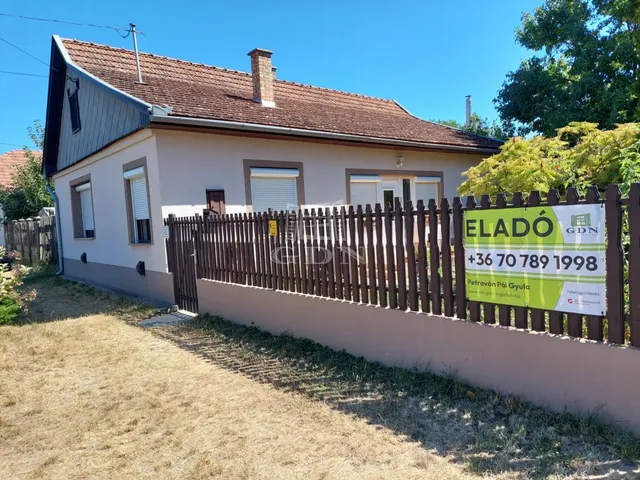 Eladó ház Hajdúnánás 73 nm