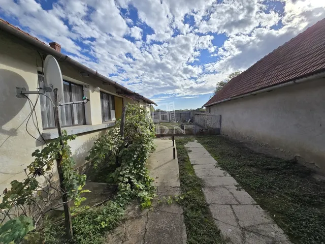 Eladó ház Katymár 65 nm