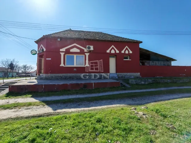 Eladó ház Bácsbokod 218 nm