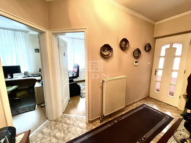 Eladó ház Érsekcsanád 300 nm