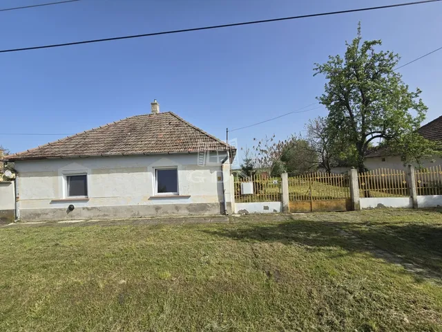 Eladó ház Madaras 82 nm