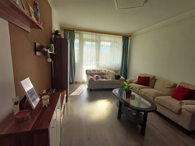 Eladó lakás Baja, Szállásváros 50 nm