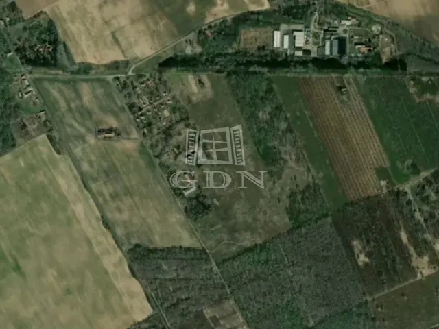 Eladó kereskedelmi és ipari ingatlan Bácsszőlős 200 nm