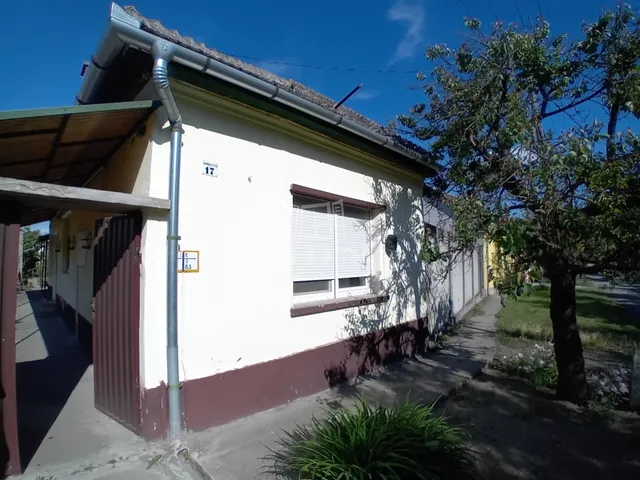 Eladó ház Baja 60 nm